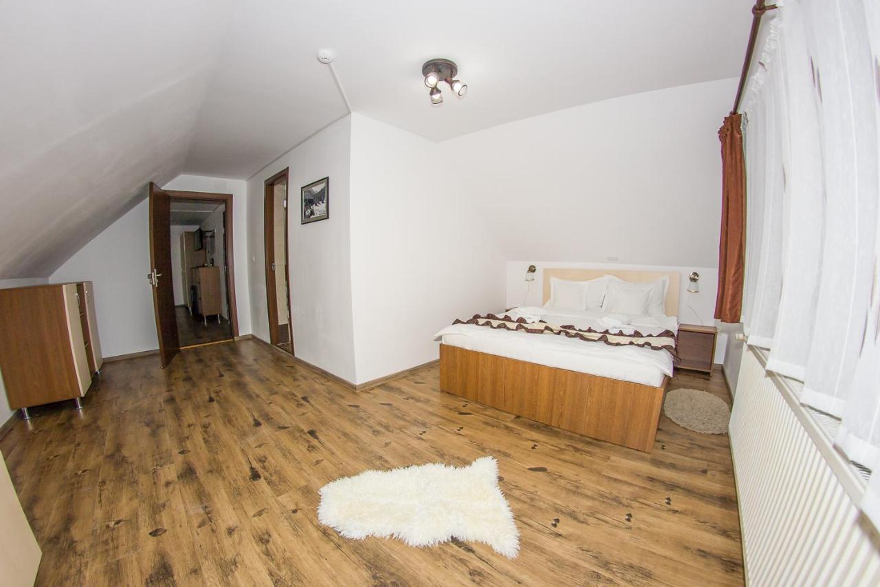 Cabana Edelweiss Lupeni  Buitenkant foto