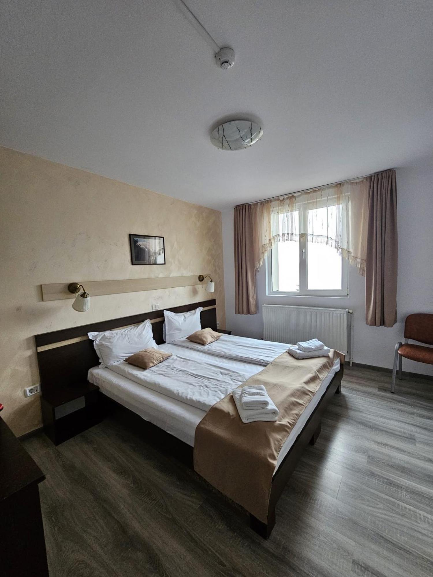Cabana Edelweiss Lupeni  Buitenkant foto